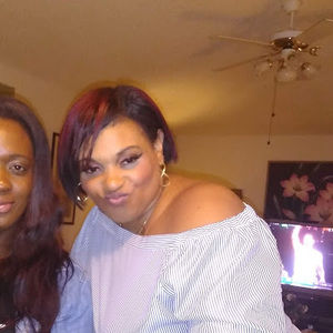 Meet your Posher, Adrienne